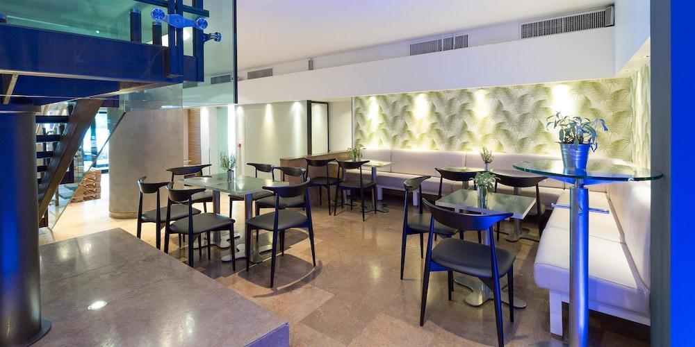Hotel Tocq Milan Exterior photo