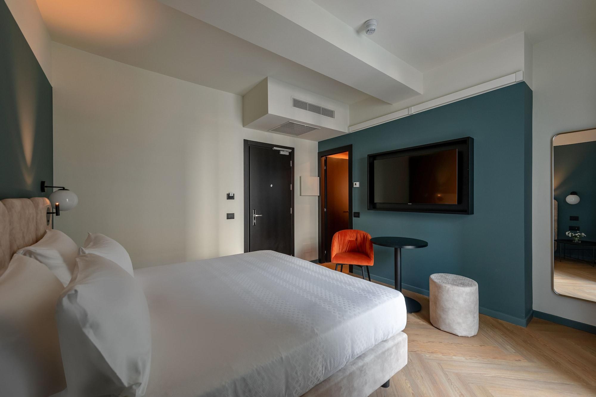 Hotel Tocq Milan Exterior photo
